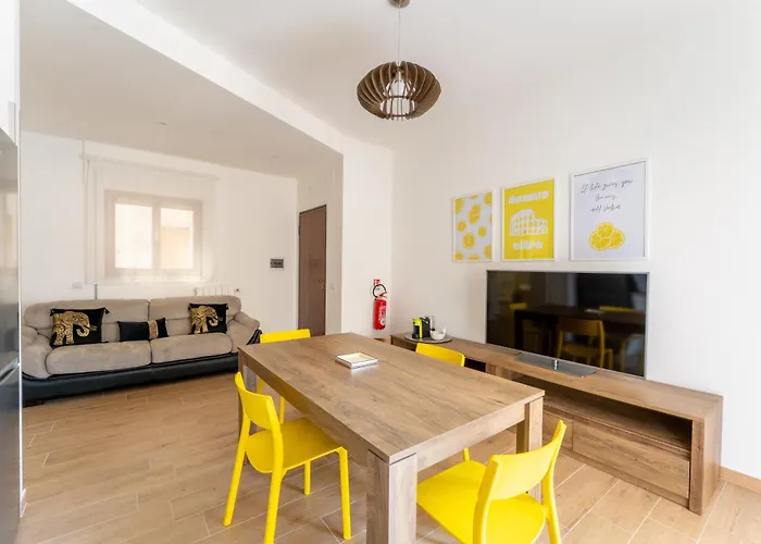 Domus Citro, Cozy Flat In District Prenestina * Roma