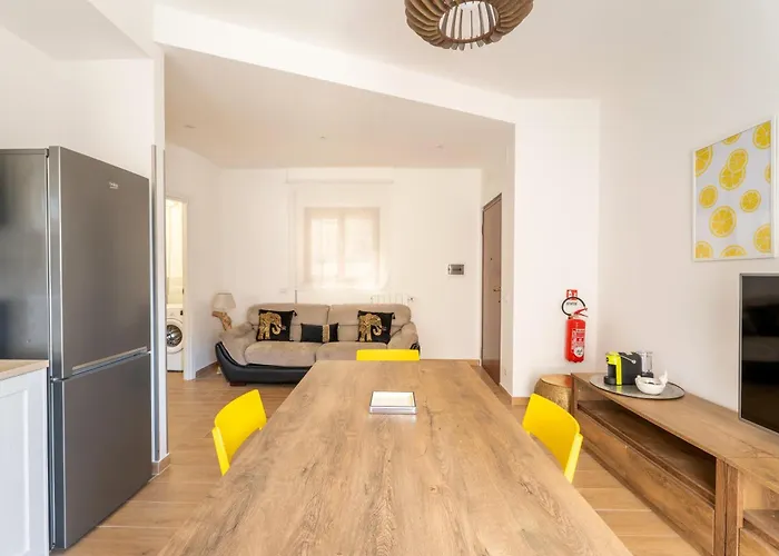 Domus Citro, Cozy Flat In District Prenestina * Roma