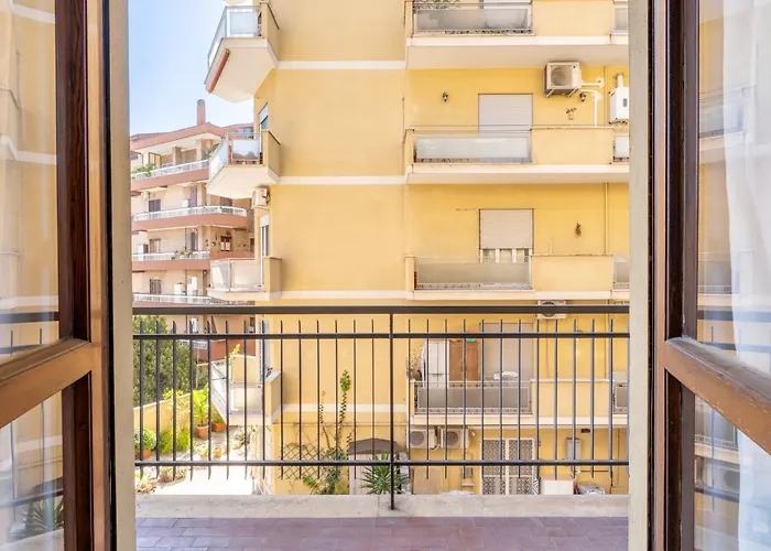 Domus Citro, Cozy Flat In District Prenestina *